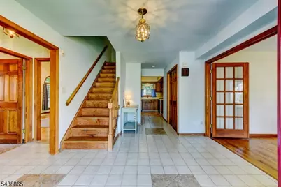 3 Obert Dr, Raritan, NJ 08869 - Photo 3