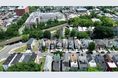 180 N 16th St, East Orange, NJ 07017 - Photo 25
