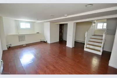 180 N 16th St, East Orange, NJ 07017 - Photo 21