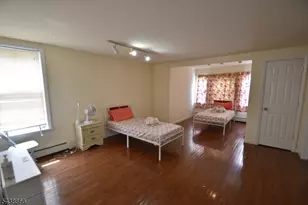 180 N 16th St, East Orange, NJ 07017 - Photo 17