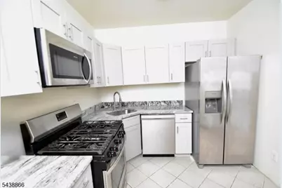 180 N 16th St, East Orange, NJ 07017 - Photo 13