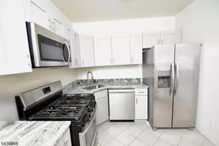180 N 16th St, East Orange, NJ 07017 - Photo 13