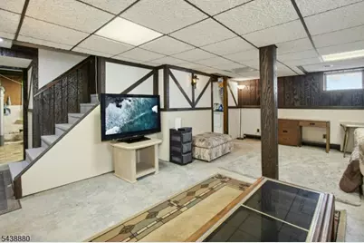 430 Myrtle Ave, Roselle Park, NJ 07204 - Photo 21