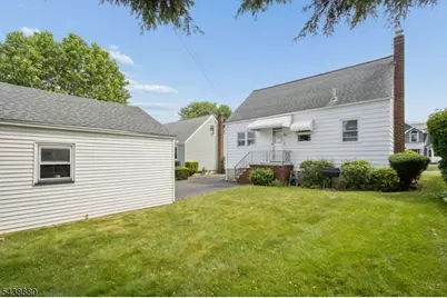 430 Myrtle Ave, Roselle Park, NJ 07204 - Photo 25