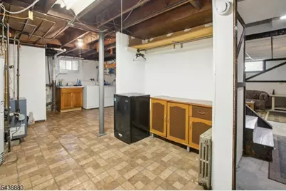 430 Myrtle Ave, Roselle Park, NJ 07204 - Photo 23