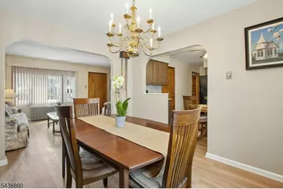 430 Myrtle Ave, Roselle Park, NJ 07204 - Photo 7