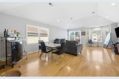 433 Linden Ave, Elizabeth, NJ 07202 - Photo 3