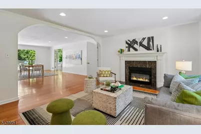 201 Parsonage Hill Rd, Millburn, NJ 07078 - Photo 7