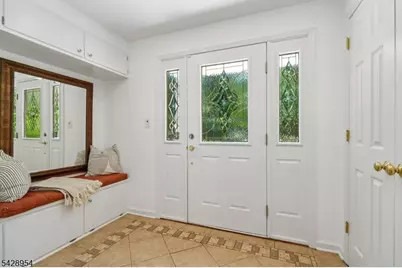 201 Parsonage Hill Rd, Millburn, NJ 07078 - Photo 5