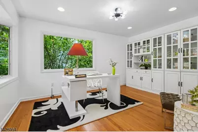 201 Parsonage Hill Rd, Millburn, NJ 07078 - Photo 17