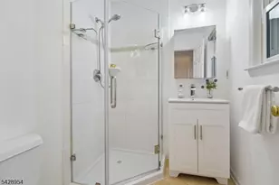 201 Parsonage Hill Rd, Millburn, NJ 07078 - Photo 33