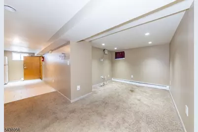 137 Uhland St, East Rutherford, NJ 07073 - Photo 21