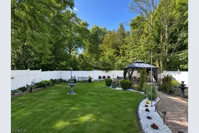 176 Mount Pleasant Ave, West Orange Township, NJ 07052 - Photo 3