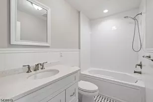 4 Central Ave, Caldwell Boro Twp., NJ 07006 - Photo 17