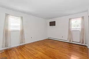 164 Page St, Elmwood Park, NJ 07407 - Photo 29
