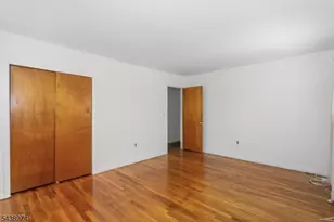 164 Page St, Elmwood Park, NJ 07407 - Photo 27
