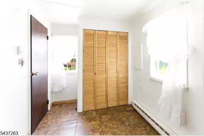 54 Summit Dr, Wantage, NJ 07461 - Photo 15
