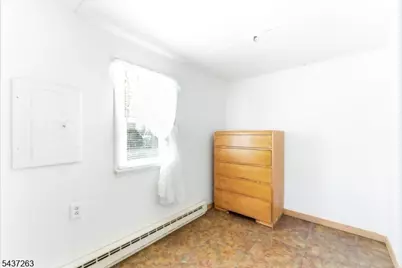 54 Summit Dr, Wantage, NJ 07461 - Photo 15