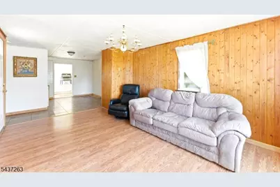 54 Summit Dr, Wantage, NJ 07461 - Photo 5