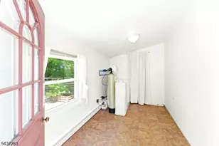 54 Summit Dr, Wantage, NJ 07461 - Photo 7