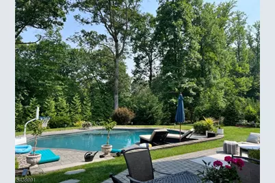 107 Longview Ave, Chatham Township, NJ 07928 - Photo 41