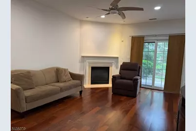 620 Turlington Ct, Livingston, NJ 07039 - Photo 3