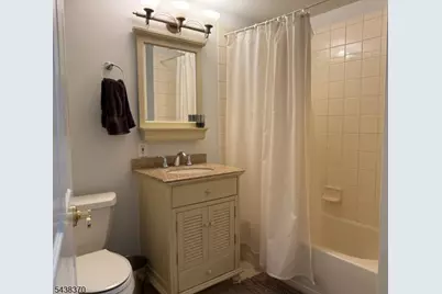 620 Turlington Ct, Livingston, NJ 07039 - Photo 15