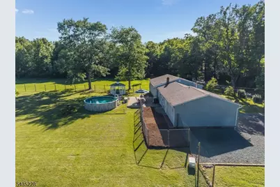452 Barbertown Point Breeze, Kingwood Township, NJ 08822 - Photo 17