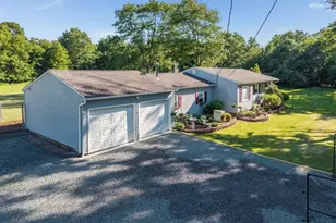 452 Barbertown Point Breeze, Kingwood Township, NJ 08822 - Photo 3