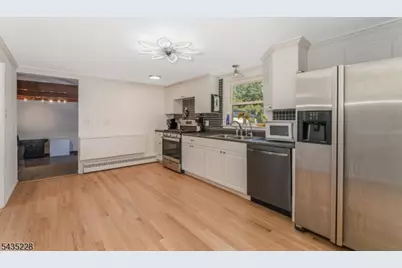 452 Barbertown Point Breeze, Kingwood Township, NJ 08822 - Photo 5