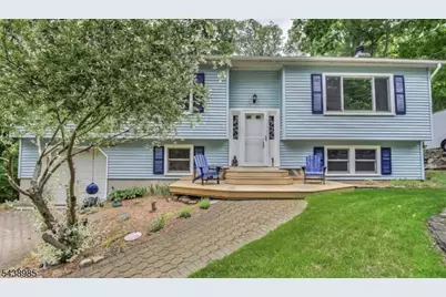 5 Grey Trl, Vernon, NJ 07462 - Photo 3