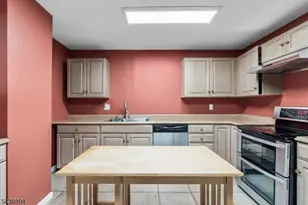100 Homecrest Ave, Ewing Township, NJ 08638 - Photo 13