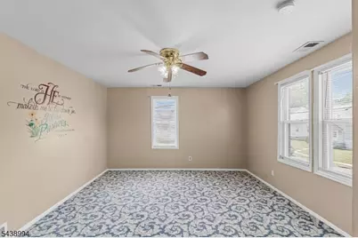 100 Homecrest Ave, Ewing Township, NJ 08638 - Photo 33