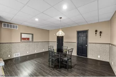 100 Homecrest Ave, Ewing Township, NJ 08638 - Photo 9