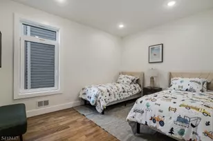 393 Myrtle Ave, Irvington, NJ 07111 - Photo 13