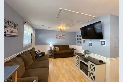 431 Lakeside Blvd #9, Hopatcong, NJ 07843 - Photo 9