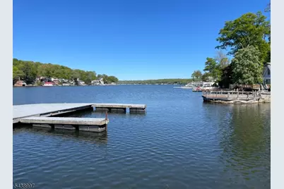 431 Lakeside Blvd #9, Hopatcong, NJ 07843 - Photo 33