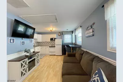 431 Lakeside Blvd #9, Hopatcong, NJ 07843 - Photo 7