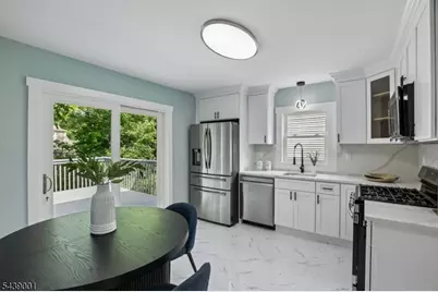 127 Glenwild Ave, Bloomingdale, NJ 07403 - Photo 7