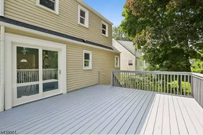 127 Glenwild Ave, Bloomingdale, NJ 07403 - Photo 27