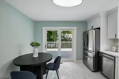 127 Glenwild Ave, Bloomingdale, NJ 07403 - Photo 9