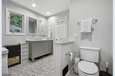 182 Clarken Dr, West Orange Township, NJ 07052 - Photo 21