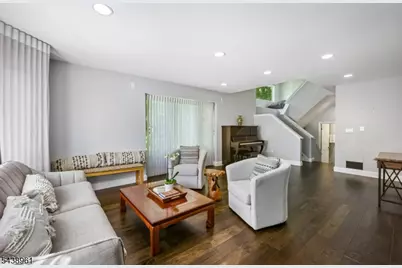 182 Clarken Dr, West Orange Township, NJ 07052 - Photo 13
