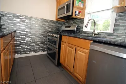 70 Harrison Ave, West Orange Township, NJ 07052 - Photo 11