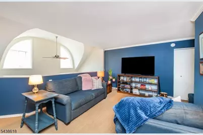 902 River Renaissance, East Rutherford, NJ 07073 - Photo 15