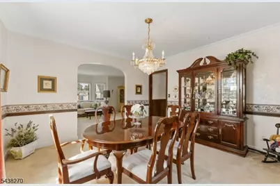 1400 Summit Ter, Linden, NJ 07036 - Photo 9