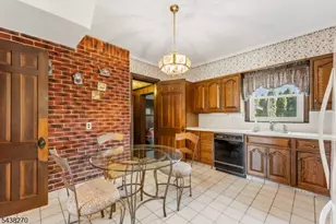 1400 Summit Terrace, Linden, NJ 07036 - Photo 5