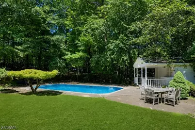 10 Moonshadow Ct, Kinnelon, NJ 07405 - Photo 43