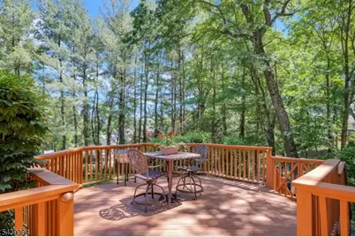 10 Moonshadow Ct, Kinnelon, NJ 07405 - Photo 39