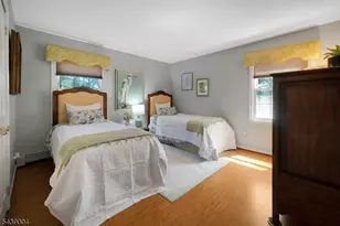 10 Moonshadow Ct, Kinnelon, NJ 07405 - Photo 25